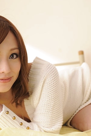 Hot coddle Miina Yoshihara shows will not hear of error-free cunt